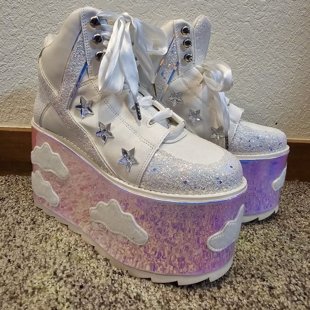 YRU Cloud platforms
